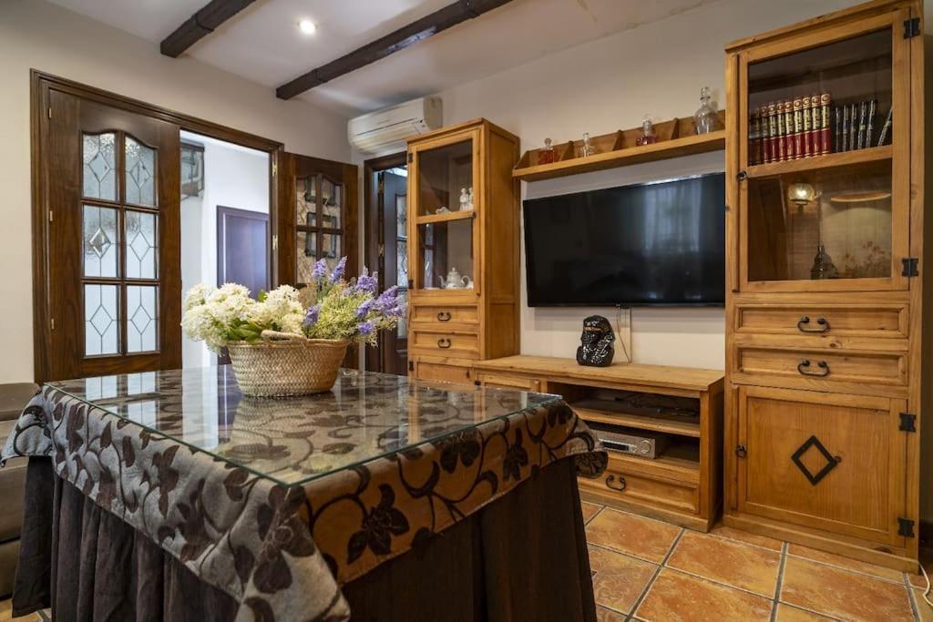 Casa Con Patio Y Terraza En Barrio Historico De La Villa, Junto Al Adarve Priego de Córdoba Eksteriør billede